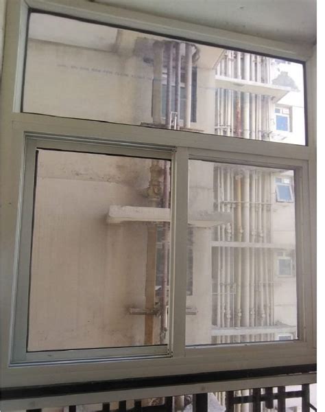 Powder Coated 2 Track Aluminium Balcony Sliding Window Modern At Rs