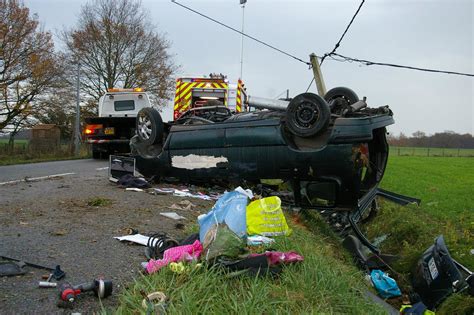 Faits divers Un mort dans une sortie de route à Romenay