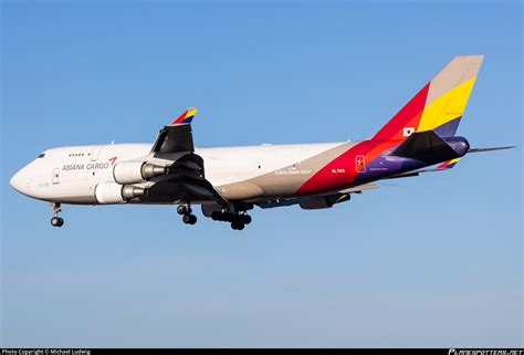 Hl Asiana Airlines Boeing E Bdsf Photo By Michael Ludwig