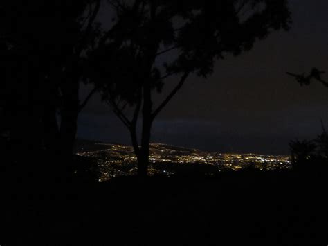 Colombia city by night – wang ũi