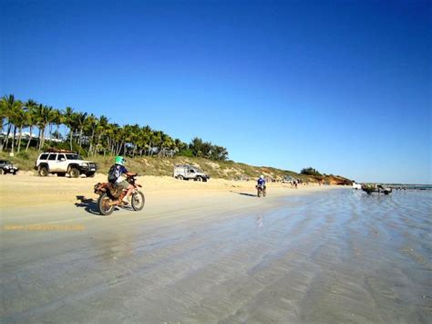 Cable Beach, Broome: Best Sunset Photos - Rocky Travel