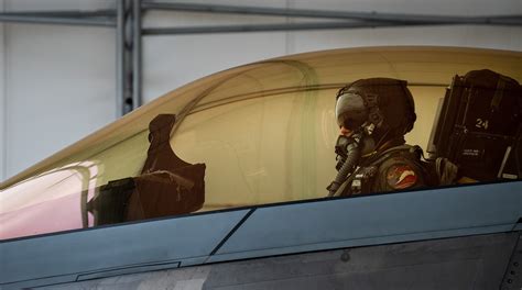 Raptor Pilots Test AF S Next Gen Helmet Air Force Life Cycle