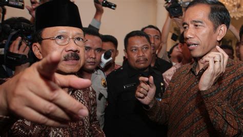 Jokowi Ahok Perkenalkan Diri Ke Balai Kota Dki