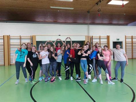 Musikmittelschule St Michael Zumba 3B Und 3C Klasse