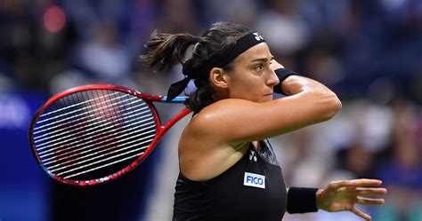 Tennis: Garcia remains in hunt for WTA Finals berth win win