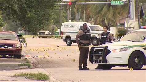 2 Dead After Drive By Shooting In Nw Miami Dade Wsvn 7news Miami