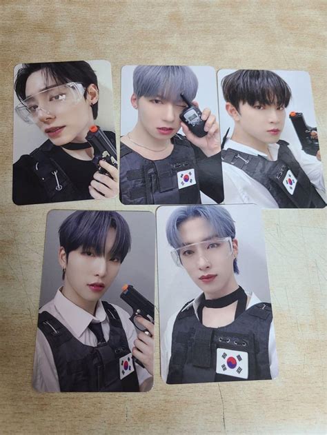 Oneus Makestar ヨントントレカ セット Shop At Mercari From Japan Buyee