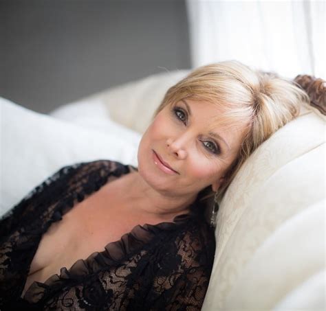 Milfs And Wifes 0877 2116 Porn Pic