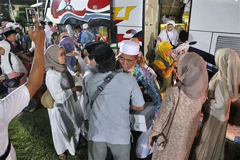 Jemaah Haji Asal Kota Probolinggo Masih Di Makkah Radar Bromo