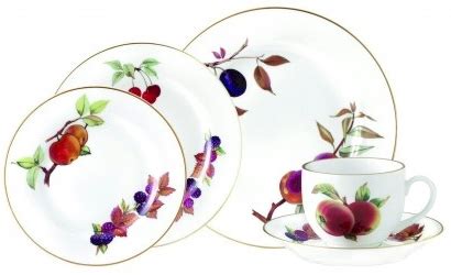 Discontinued Royal Worcester Evesham Gold Fine China
