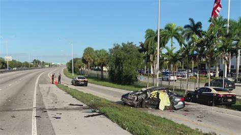 Un Accidente De Tráfico En La Autopista Palmetto Deja Cinco Personas