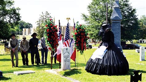 Brookhaven Civil War Captain Honored With Headstone Daily Leader