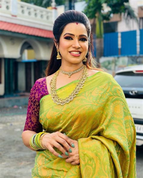 Sangeetha V Photos Videos Birthday Latest News Height In Feet