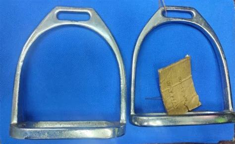 leather white horse riding stirrups  size  pair
