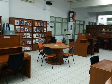 Perpustakaan Sekolah Tinggi Filsafat Theologi Jakarta