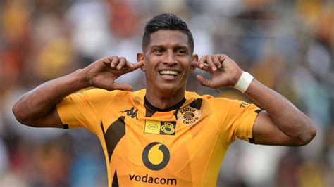 Nengomasha's honest assessment of Kaizer Chiefs' Edson Castillo | FARPost