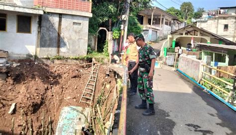 Dihantam Banjir Dan Longsor Jembatan Di Tajur Diperbaiki