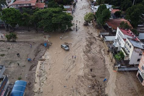 Lluvias Dejan Al Menos Siete Muertos En Venezuela Telediario Costa Rica