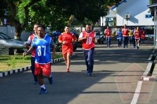 Prajurit Lanal Cilacap Laksanakan Tes Kesegaran Jasmani Periodik II