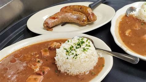 17 Best Restaurants In New Orleans For Authentic NOLA Cuisine