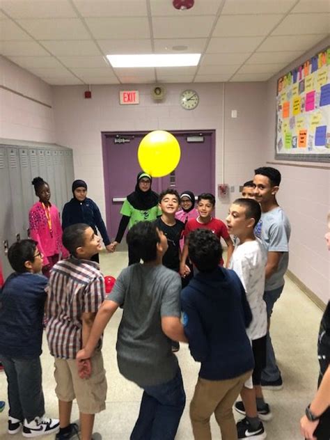 Hive Leaders Build Team Work With Sixth Graders Woodworth Middle School