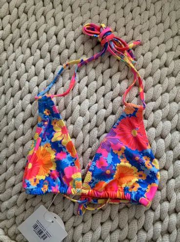 Kulani Kinis Halter Bralette Bikini Top Multiple Size M Off Retail New With Tags
