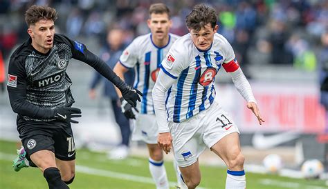 Hertha BSC explodiert gegen Elversberg Hansa verspielt 2 0 Führung