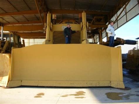 Check Out The Acco Super Bulldozer The Largest Tracked Bulldozer Ever