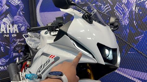 Yamaha R15 V4 New White Colour With New Features Launched Full