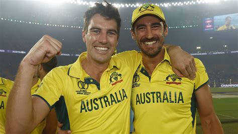 Mitchell Starc Smashes Pat Cummins Ipl Record In Auction