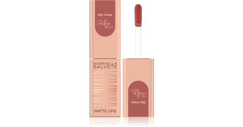 Gabriella Salvete Petra Nude Slip Dress rouge à lèvres liquide avec