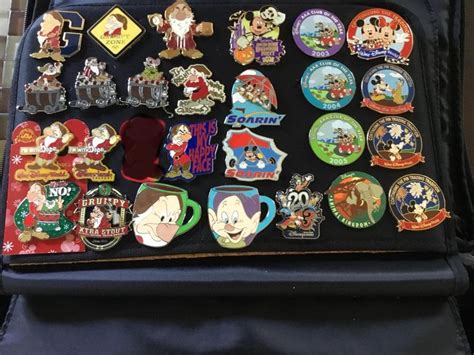 Pin By Sammie Klahre On Disney Trading Pins Disney Trading Pins