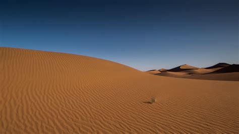 4k Timelapse Of The Amazing Erg Chigaga Dunes In The Sahara Desert