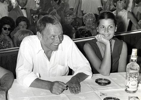 Frank Sinatra's Daughter Said Some of Her Favorite Memories With the ...