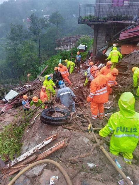 台风“杜苏芮”致菲律宾5人死亡 32万人受灾新闻频道央视网