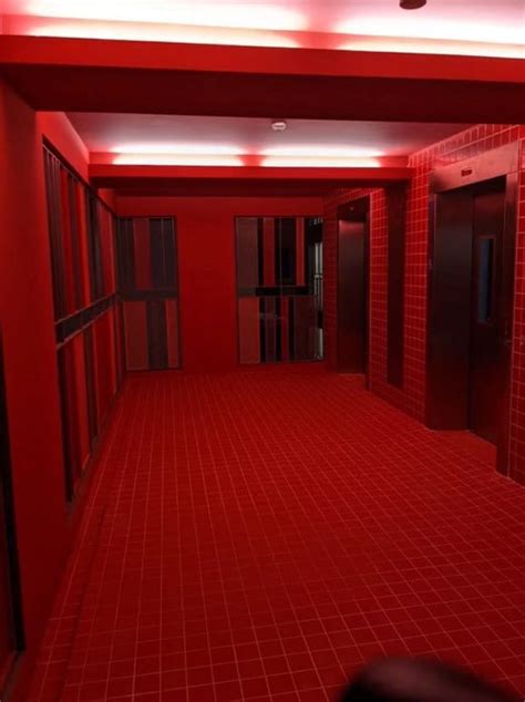 Red Tampines Bto Gives Off Eerie Vibes At Night Choice Of Colour