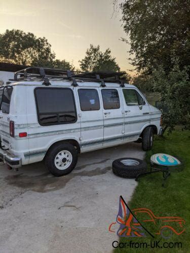 Dodge B250 American Day Van Off Grid Camper Safari Van