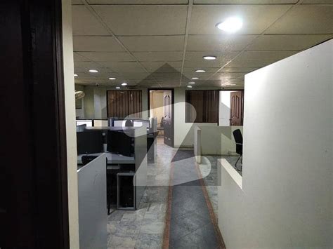 1500 Sq Ft Semi Furnished Office Is Available At Main Shahra E Faisal