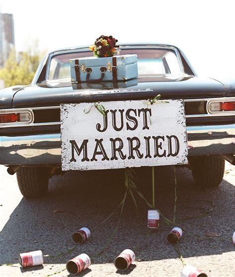 Just Married Car Decorations Cans - PinMomStuff