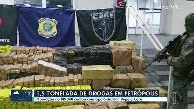 RJ Inter TV 2ª Edição 1 5 tonelada de drogas apreendida na BR 040