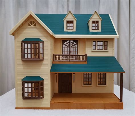 Sylvanian Families House On The Hill Same Oakwood Manor On Carousell