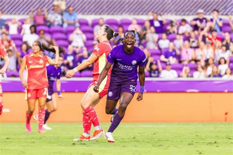 Barbra Banda scores 2 goals as Orlando Pride win 8th in a row