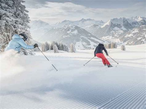 Best Time To Go Skiing in Switzerland | Ski Solutions