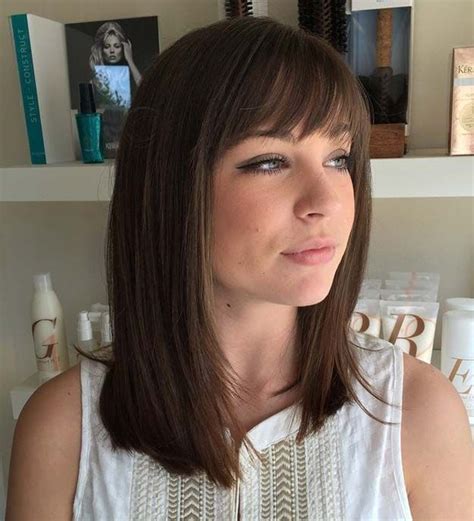 30 Versatile Bang Haircuts For Medium Length Hairs