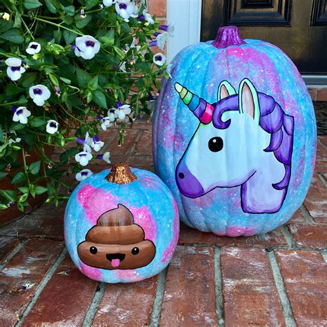 The 25+ best Unicorn pumpkin ideas on Pinterest | No carve pumpkin ...