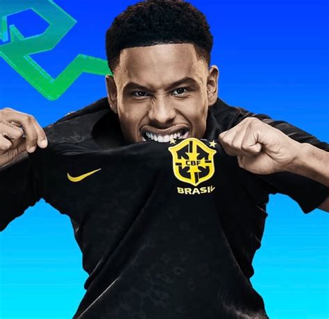 A espera acabou Nike lança camisa preta da Seleção Brasileira para a