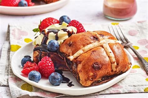 Hot Cross Bun Chocolate French Toast