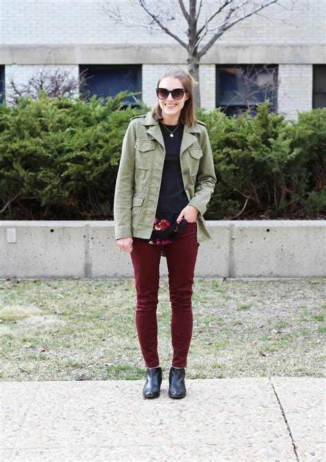 Stylish Pairings For Burgundy Pants A Fashion Guide ShunVogue