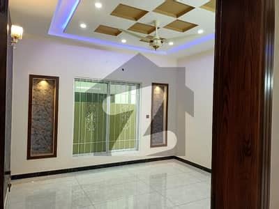 10 Marla Beautiful House For Sale In Wapda Town Phase 1 Lahore Pakistan