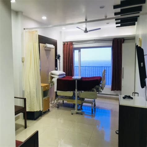 Breach Candy Hospital Mumbai Medinivo